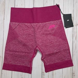 NWT. Pursue Fitness ADAPT seamless shorts.  Size MEDIUM.  Color:  Power Pink.